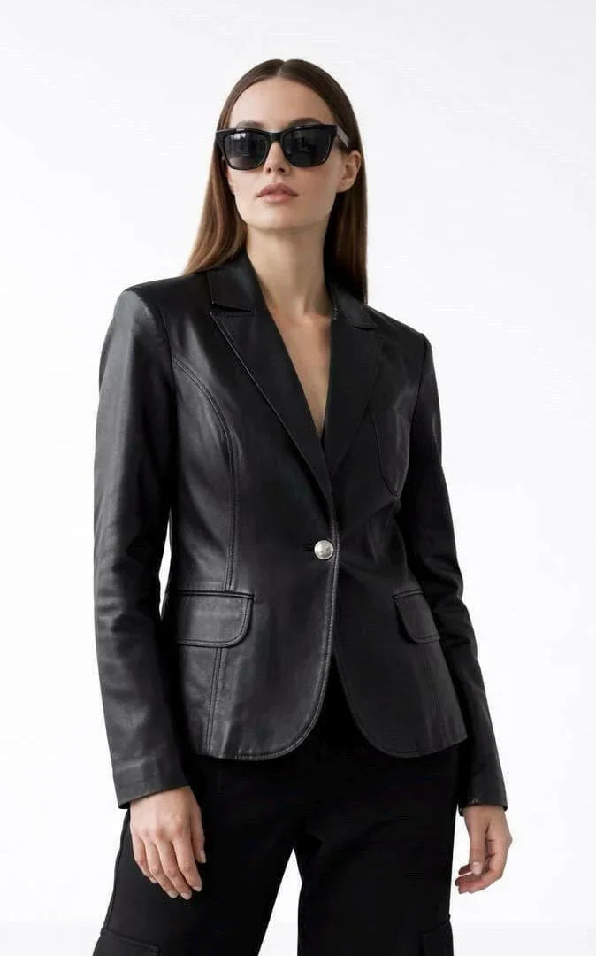 Chic Short Leather Jacket by GabelliDesign